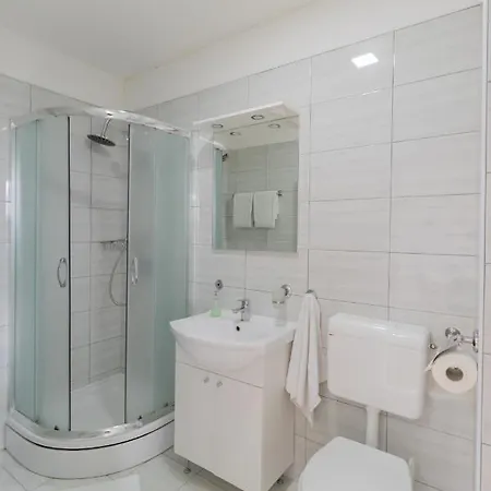 Hill Apartman Maksimir * Zagreb